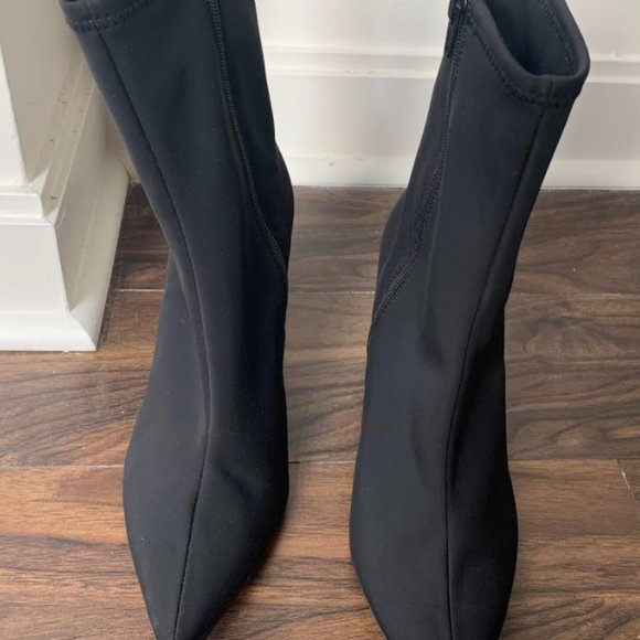 Jeffrey Campbell Booties Size 9 - Picture 3 of 8